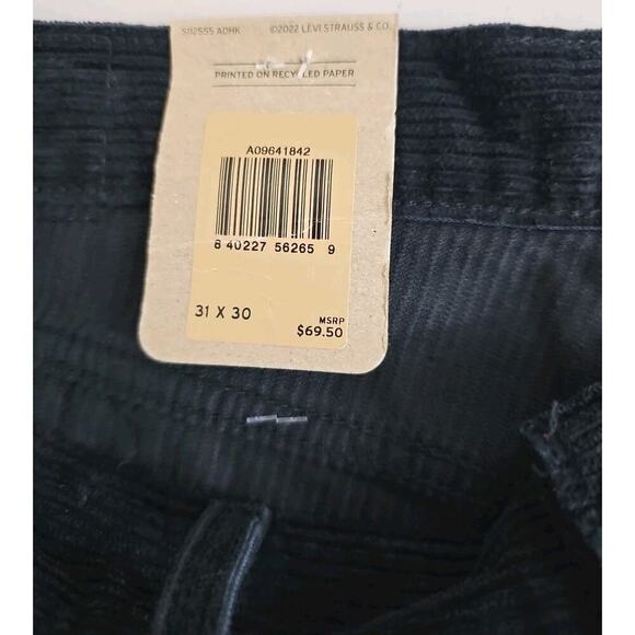 Levi’s ~Woman Size 31/30~ Black Corduroy Low Pro Mid Rise Straight Leg Jeans NWT - Picture 16 of 16